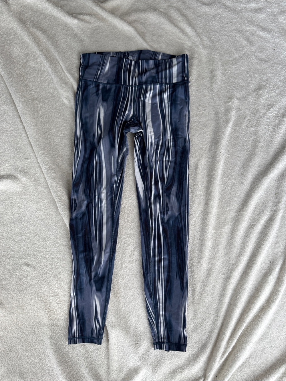GAP Navy and White Striped Leggings